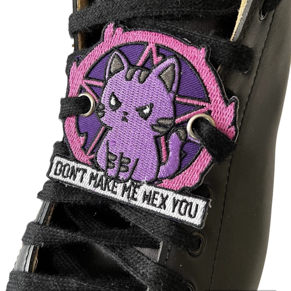 Hex cat goth shoe charm  Hex Cat shoelace patch for roller skates and boots